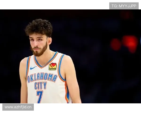 切特·霍姆格伦挡拆拉开内线空间提升团队助攻效率